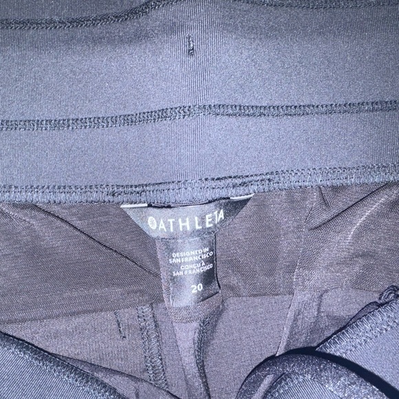 NWT Athleta Trekkie North Jogger Size 20. - Picture 4 of 5